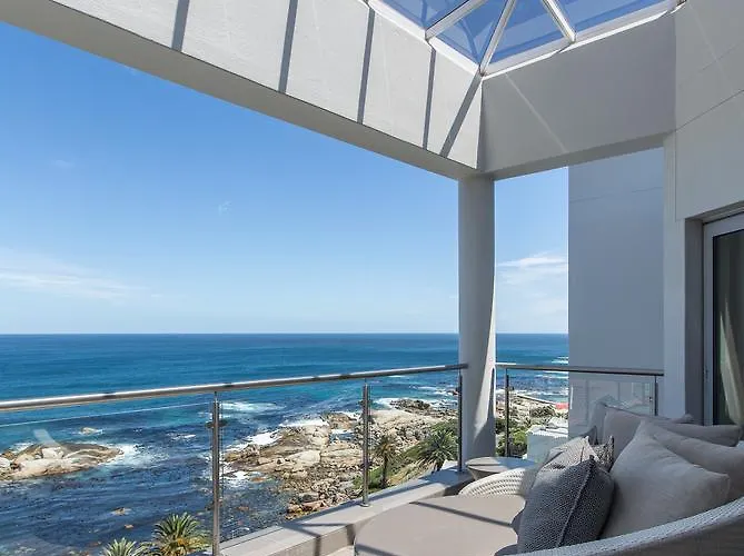 62 Camps Bay
