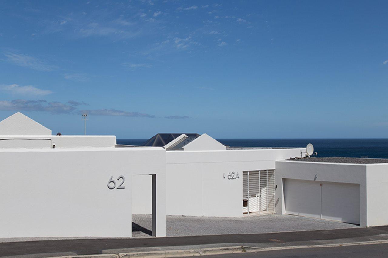 62 Camps Bay *
