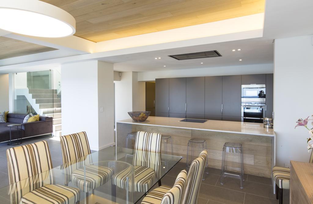 62 Camps Bay Villa