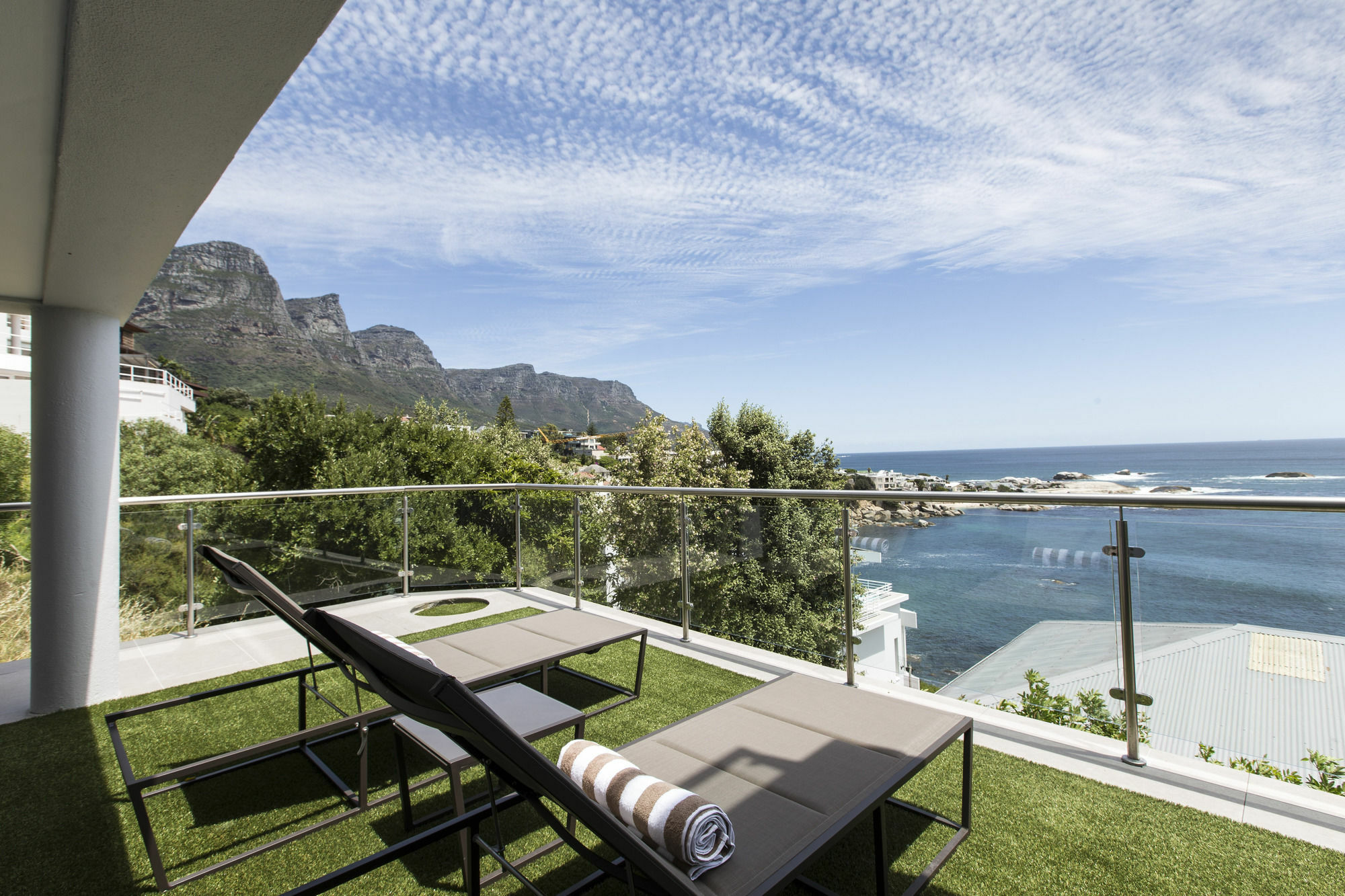 62 Camps Bay Villa